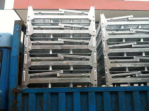 如何对运输货物的物流周转箱做有效固定